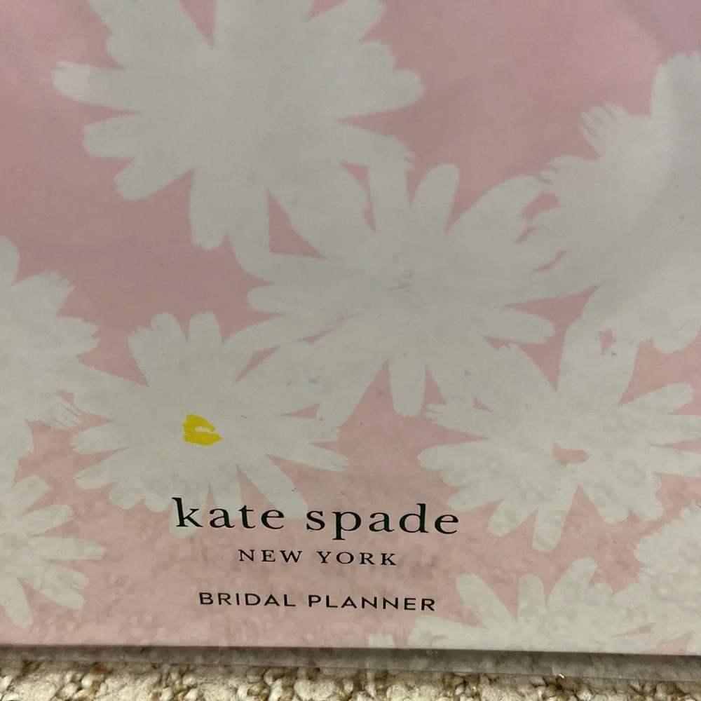 Kate Spade LOVE IS ALL AROUND Bridal Planner